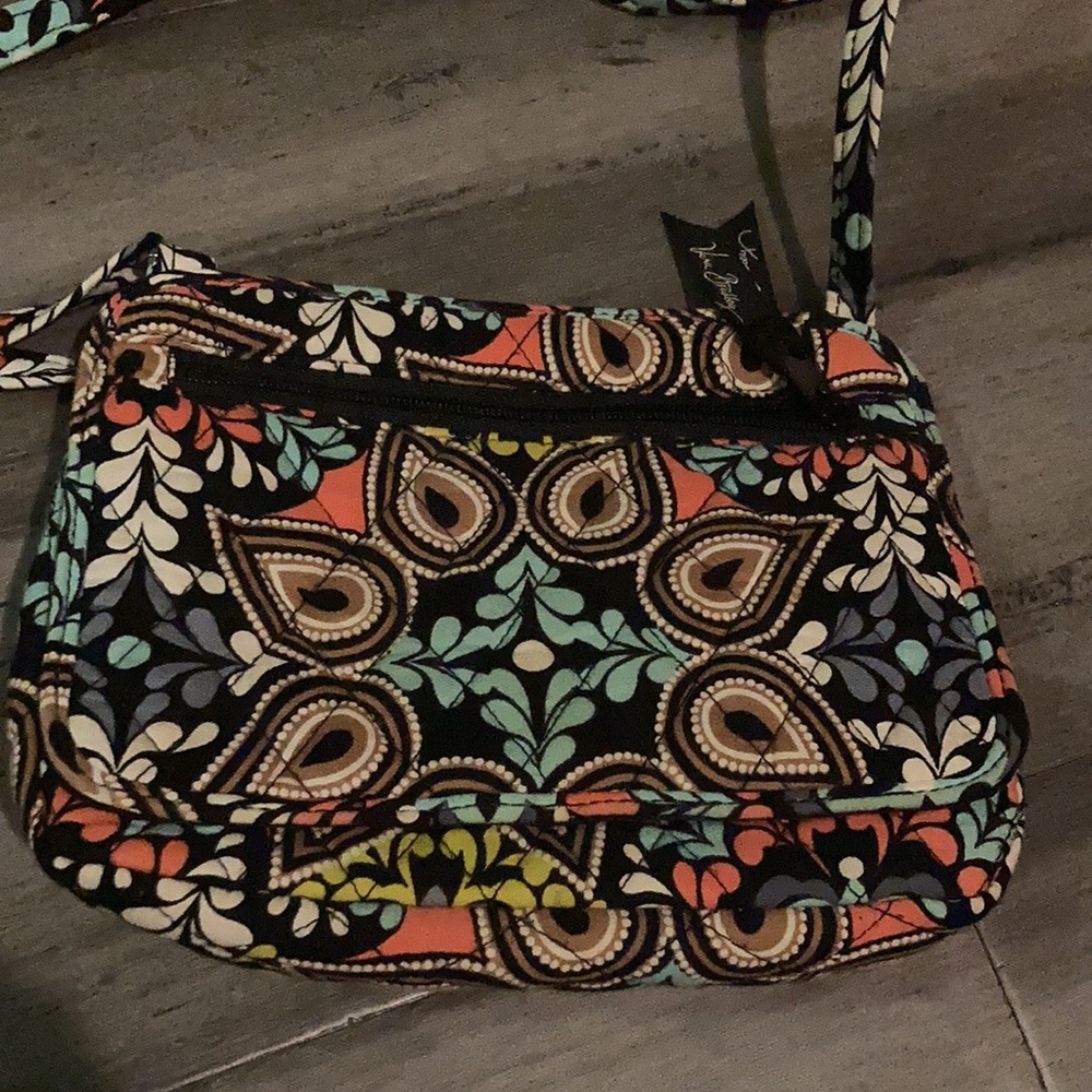 vera bradley purse - Picture 2 of 4